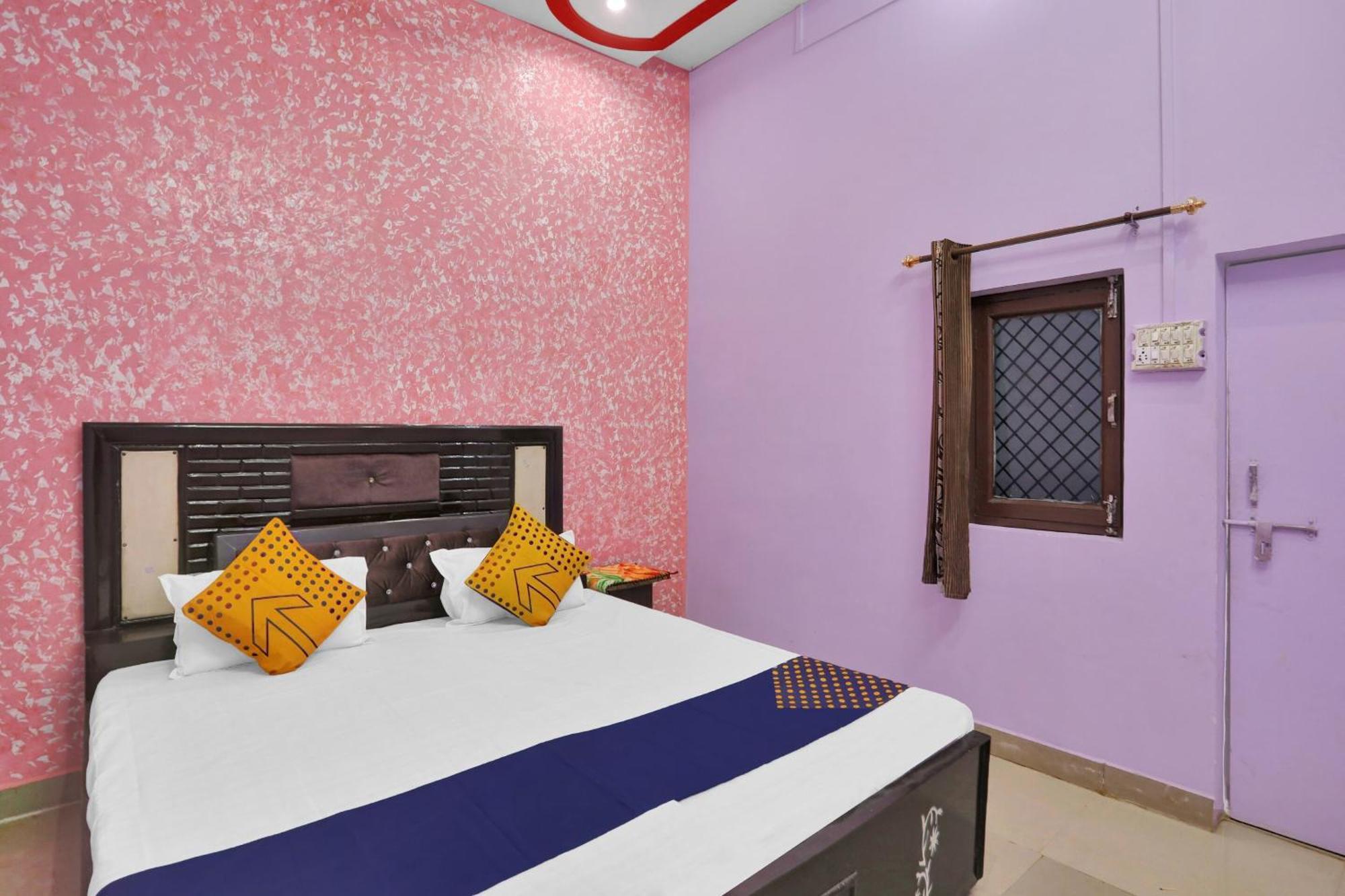 Hotel O Aniruddha Palace Mathura Exterior photo